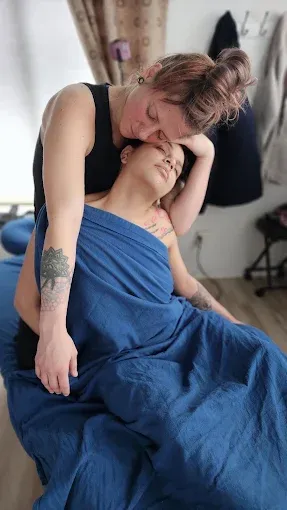 Brenda Steuber providing a massage therapy session